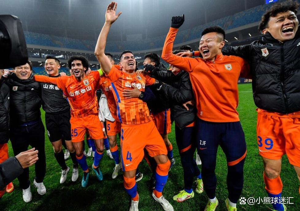 YABO-包含热门比赛引发球迷热议，球队备战备至的词条