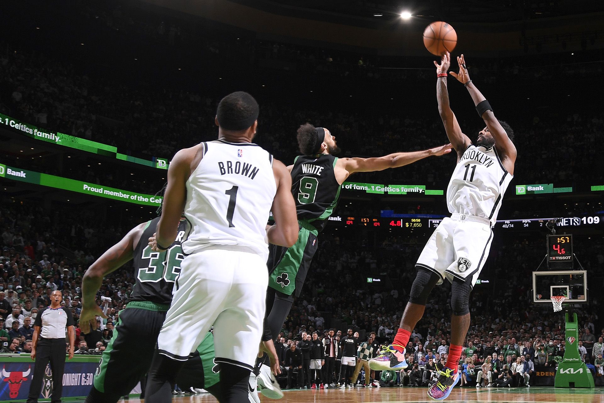 YABO-公牛击败篮网，诺绪尔刘彼一后首节纹球一分